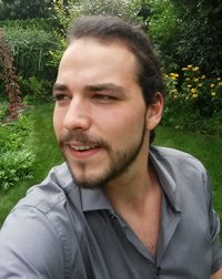 Portraitfoto von Paul Tschirk